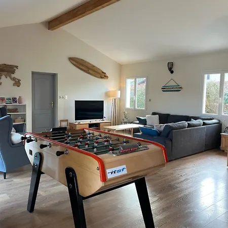 Maison Familiale Avec Piscine *