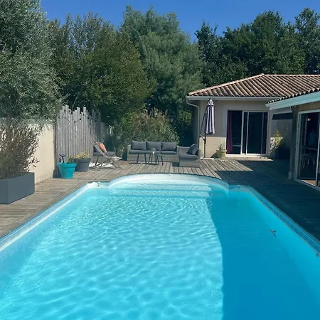 Maison Familiale Avec Piscine * Sainte-Helene (Gironde)