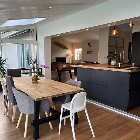 Maison Familiale Avec Piscine Sainte-Helene (Gironde)